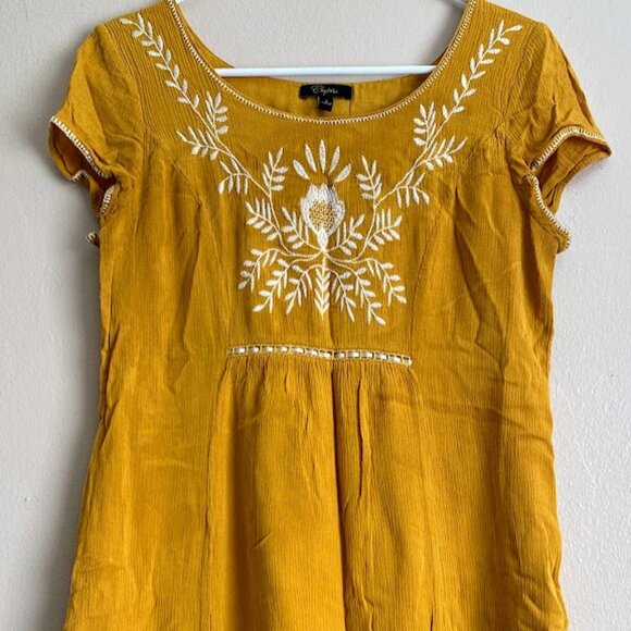 Cupio Women's Yellow Short Sleeve Dress | Back Peep Hole | Size S - Picture 1 of 9
